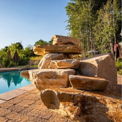 We are the experts in structures for landscaping. If you're looking for landscaping ideas for pool installation, look no further than premier landscaping Contractors Big Rock Landscaping. We can plan your entire landscaping project, design your landscape and install your pool.