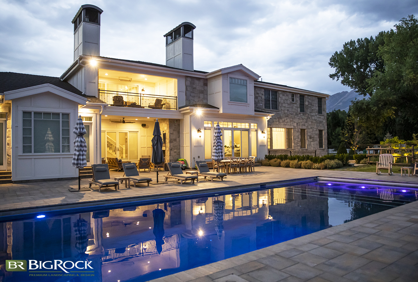 Big Rock Premium Landscaping and Design is the best pool contractor to complete your beautiful pool installation and design.