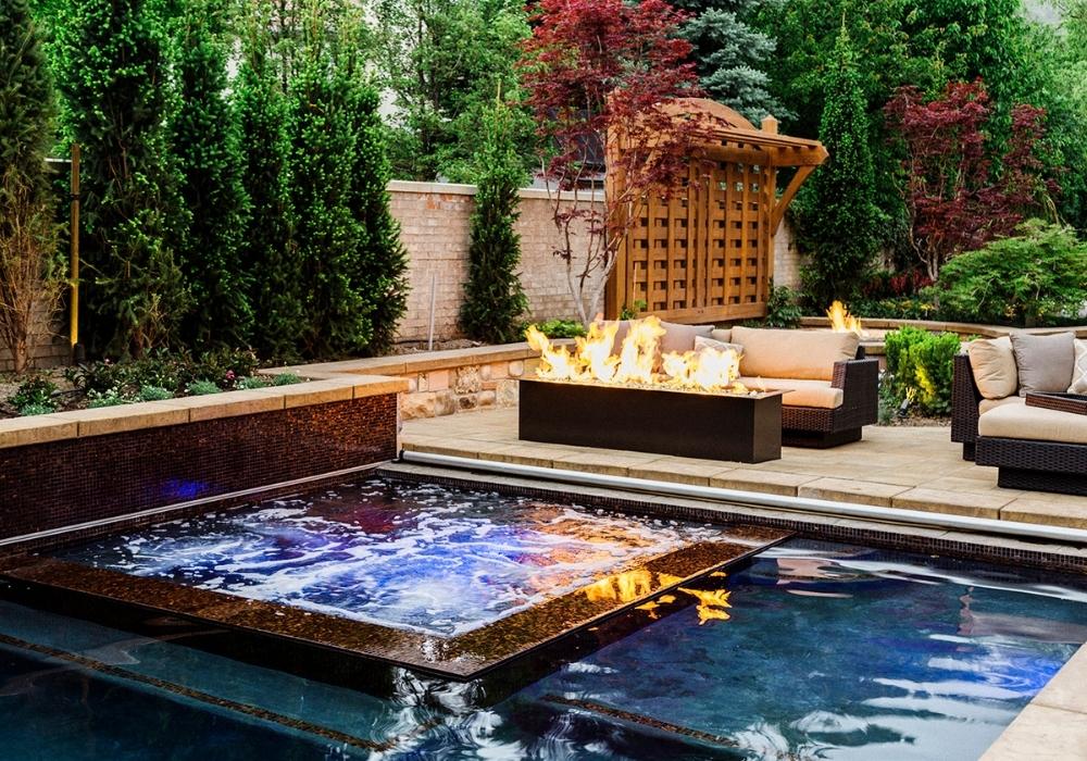Big Rock Landscaping specializes in fire features services which includes backyard fire pits, custom backyard fire feature designs, outdoor fireplaces, and more!