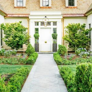 Impeccable Landscape Maintenance In The Hands Of Utah’s Premiere Landscaping Experts! The highest quality landscaping services aren’t worth much if they aren’t cared for properly. And at Big Rock Landscaping, we know that the job isn’t finished when the last brick is laid or the last tree is planted.