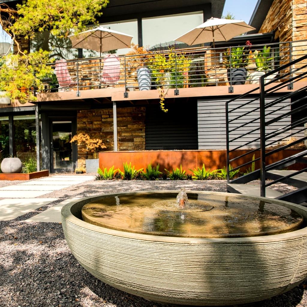 Big Rock Landscaping has a long history of high-end and luxury design, so when you chose us for your water features and landscaping design needs, you are choosing quality service from a dedicated team who will be sure every step of the process is inspired and executed with grace and efficiency