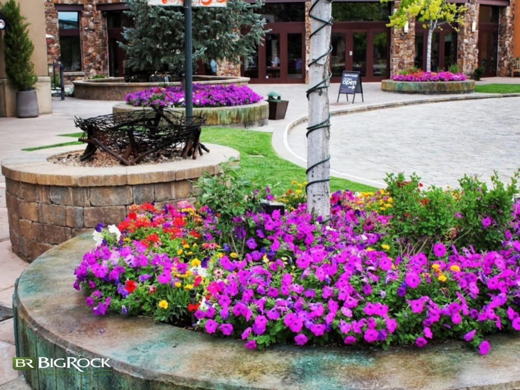 Commercial landscaping costs vary greatly depending on the type and size of the property, the type of work being done, and whether or not there is existing landscaping already in place