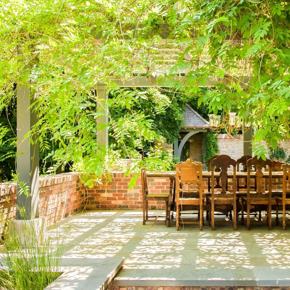 A sun-dappled, vine loving outdoor space for relaxing, entertaining, or sitting poolside—a pergola might be your new favorite “room.”