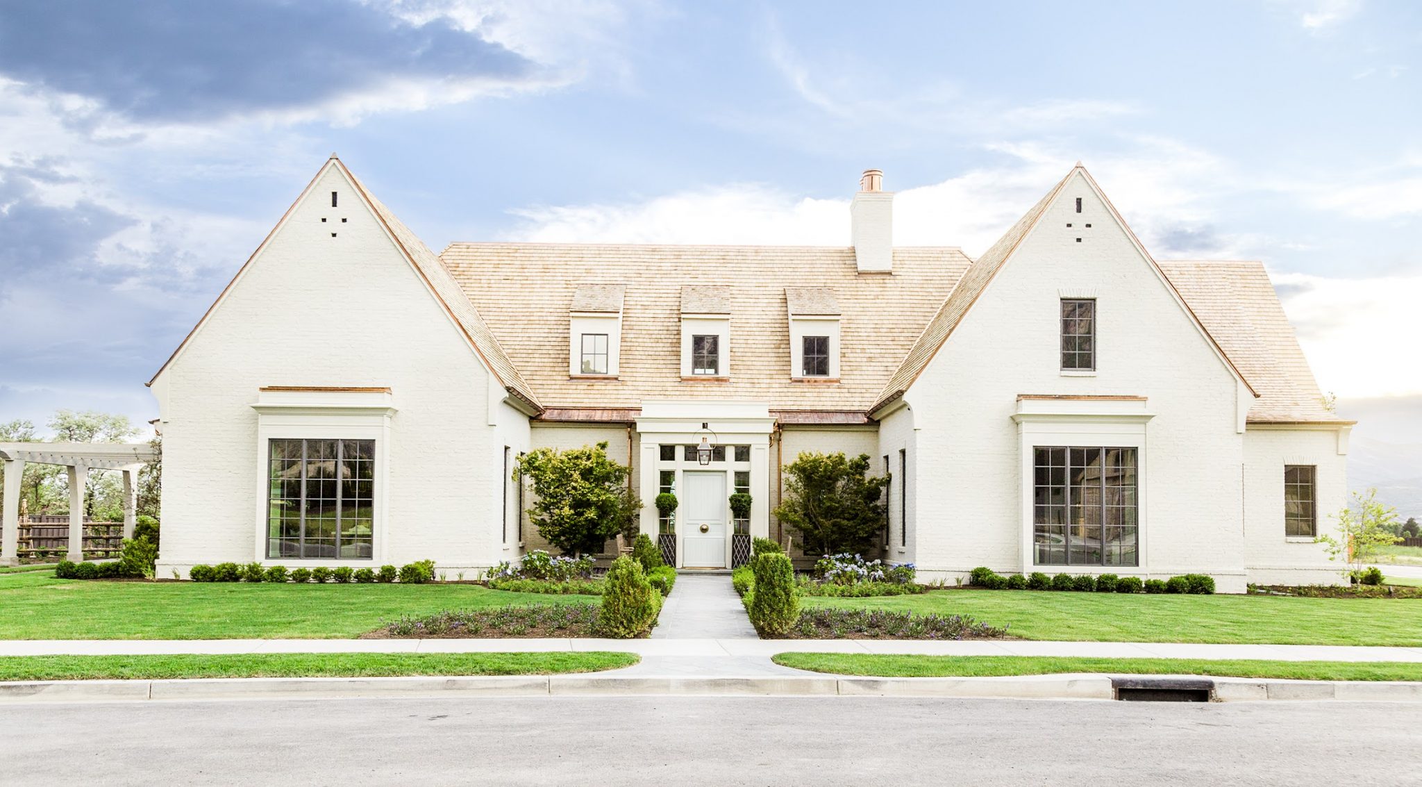 The Best Front Yard Landscaping Ideas For Your Home Big Rock Landscaping