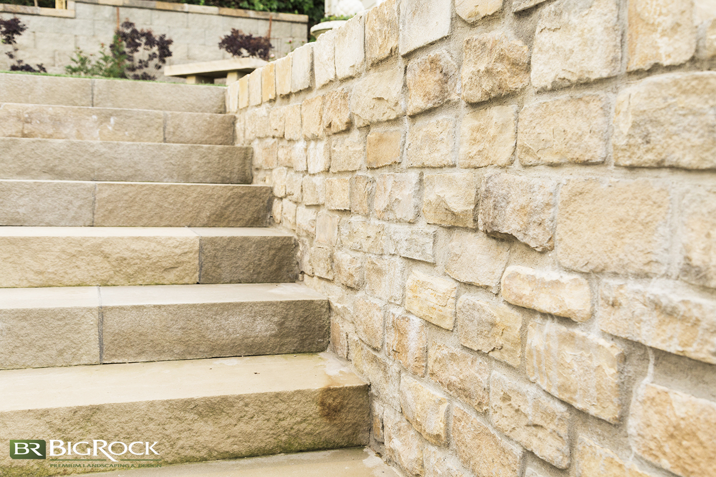 With masonry landscaping projects, it is critical that your contractor installs all aspects of the masonry work properly. Big Rock Landscaping is your masonry experts for residential landscaping.
