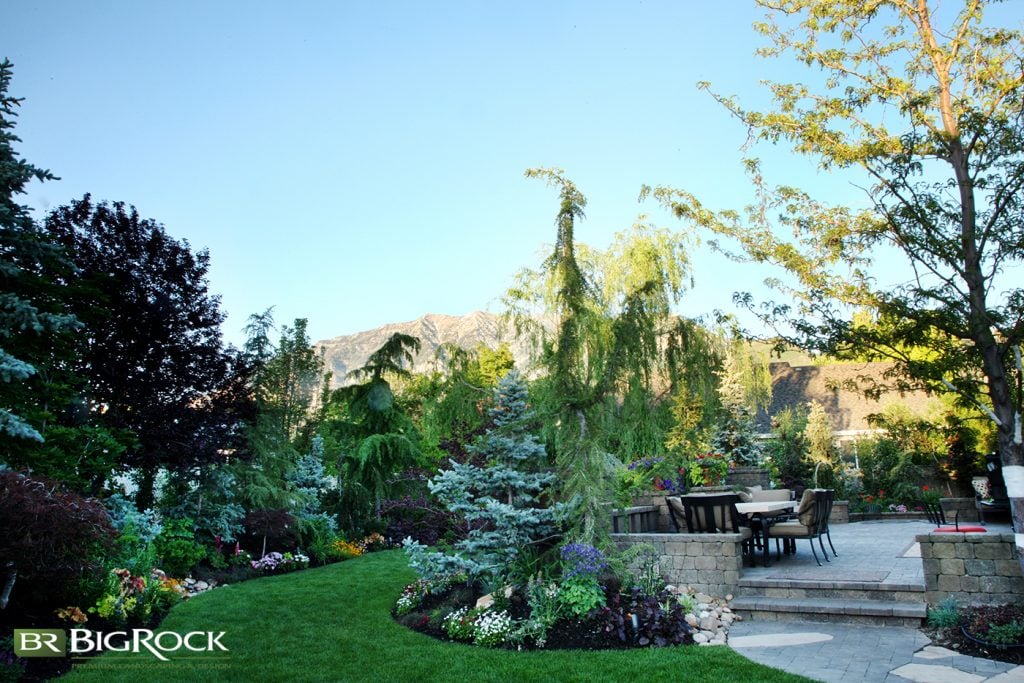 Mountain Style Landscaping: How To Create A Natural Look For Your Home